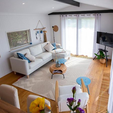 Apartmán Unieke Woonboot In Harlingen Exteriér fotografie